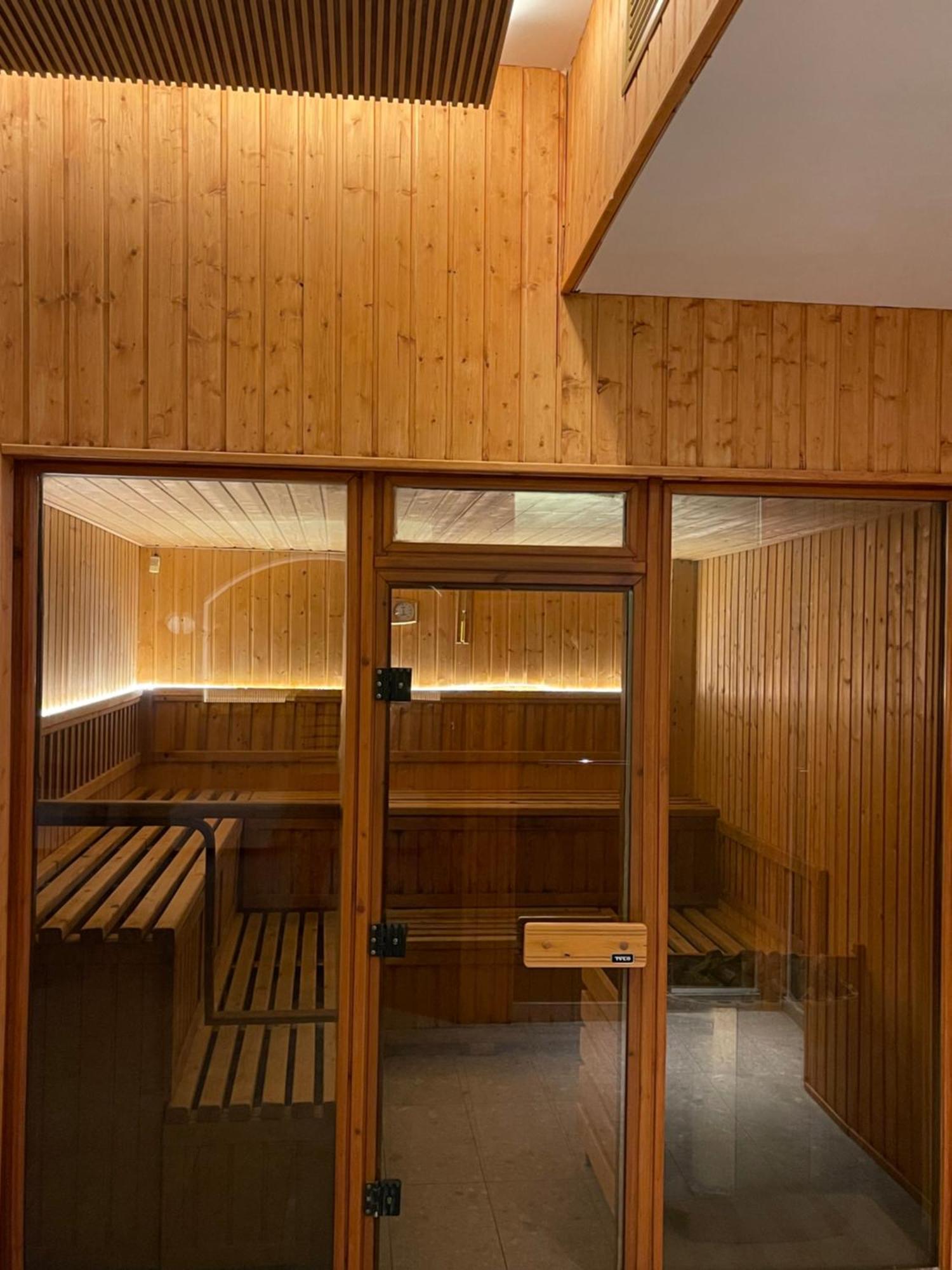 Maison Sofia - Mgallery Exterior photo A Finnish sauna